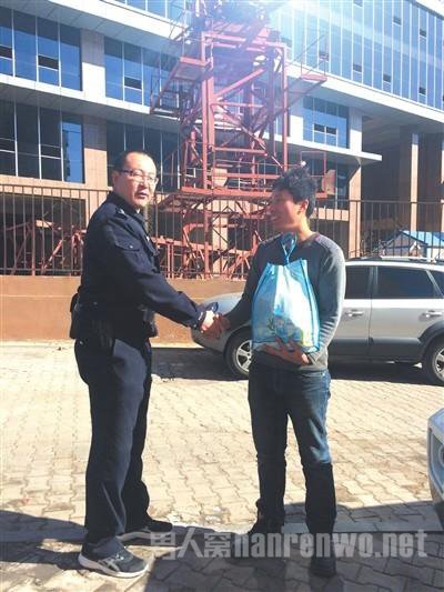 文先生感谢老人