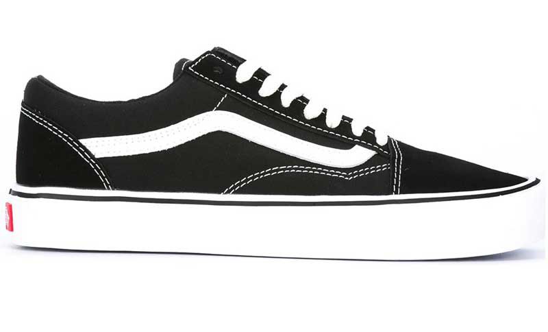  Vans