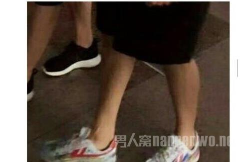 黄景瑜的鞋