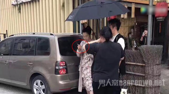白百何