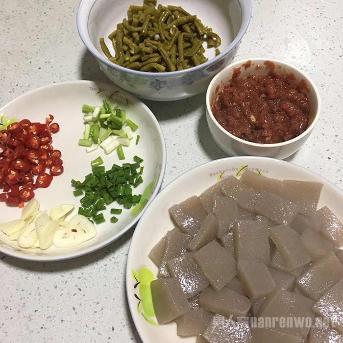 魔芋酸豆角的做法