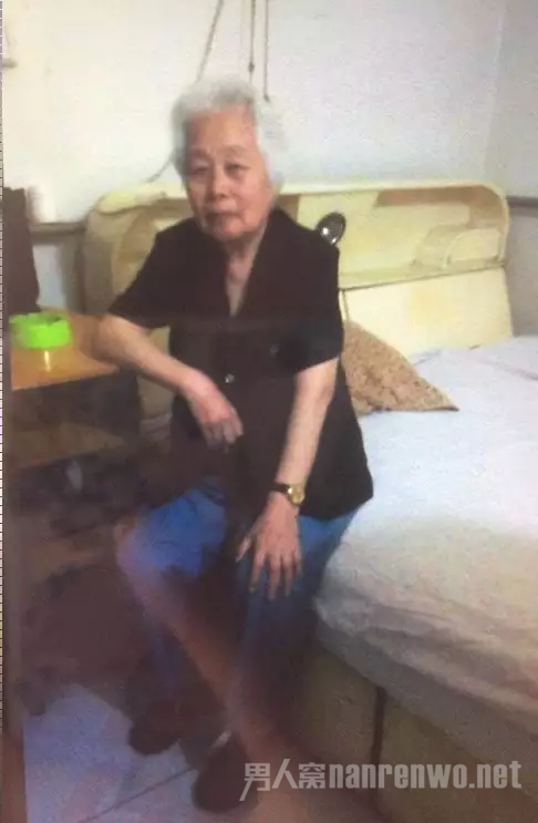 Сù