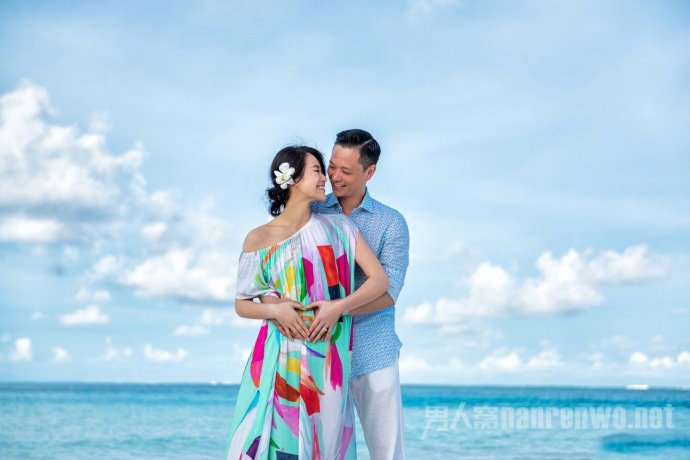 胡杏儿宣布怀孕