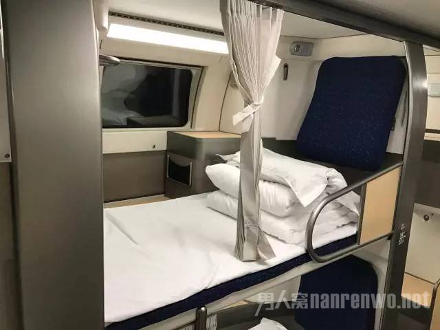 卧铺动车
