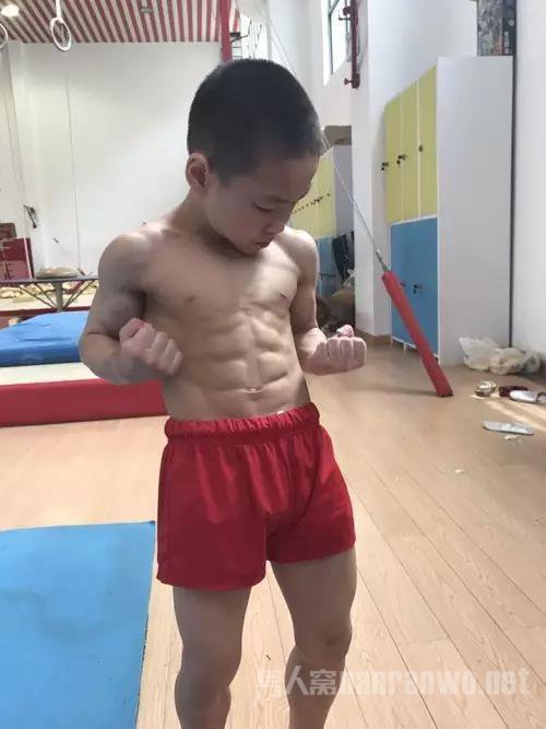 陈忆