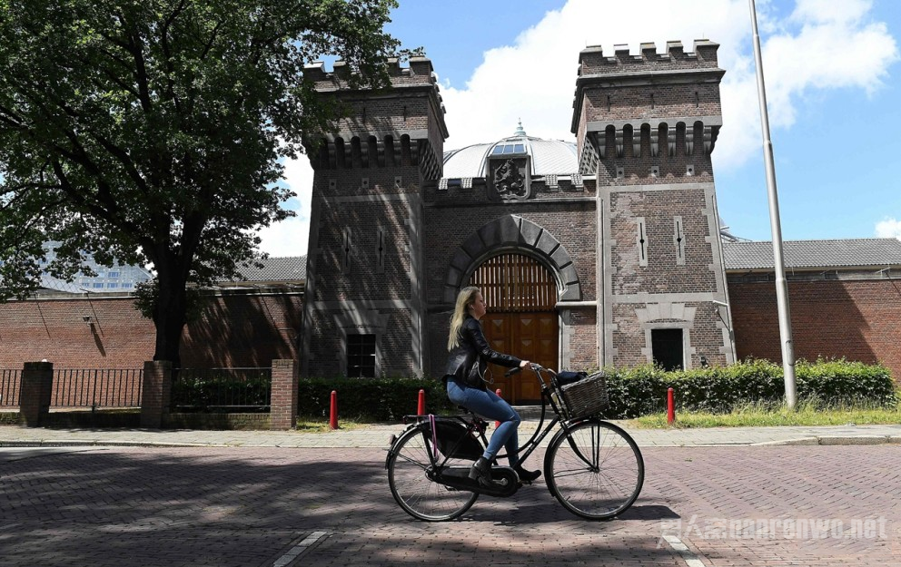在荷兰布雷达,有一座将近130多年历史的boschpoort监狱,由于犯人太