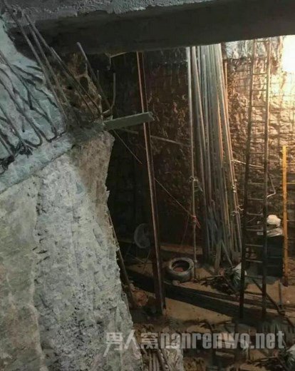 高层地下被掏空