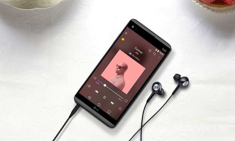 LG V30