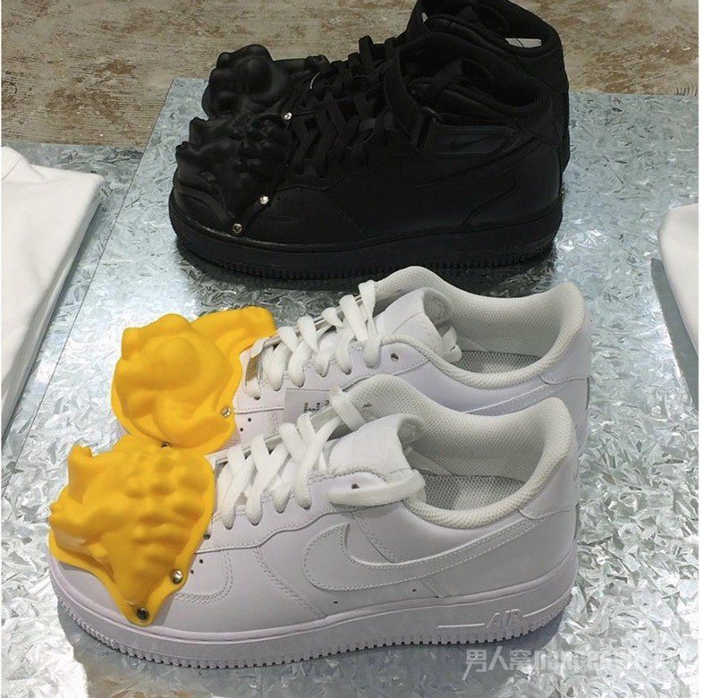 Nike Air Force 1