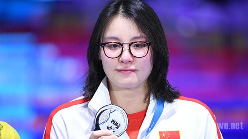 傅园慧50米摘银
