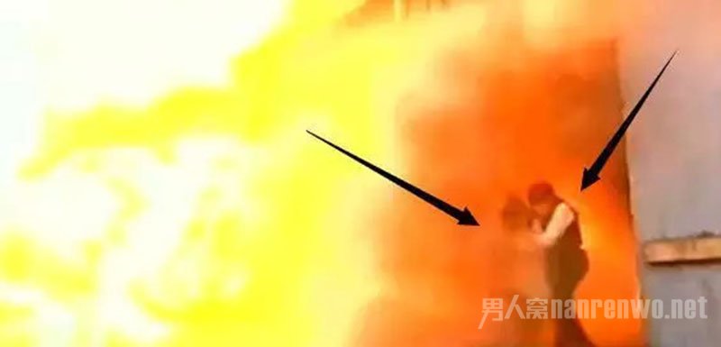 爆炸视频
