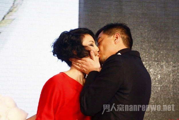 王菲李亚鹏