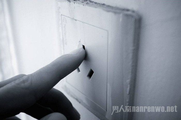 触电