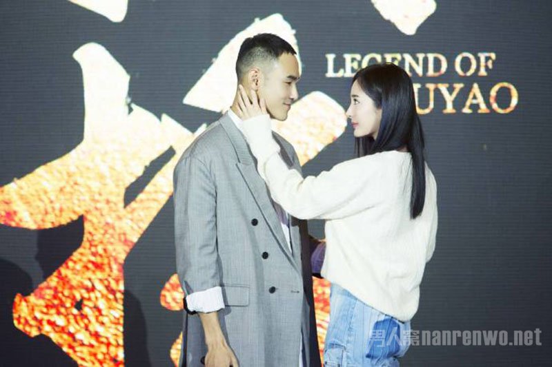 杨幂调侃阮经天