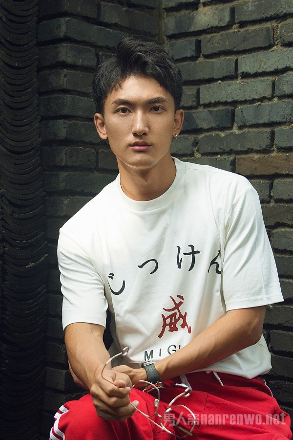 张峻鸣