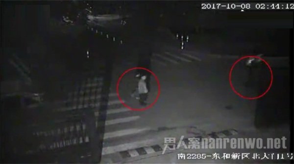 三名可疑男子盗窃