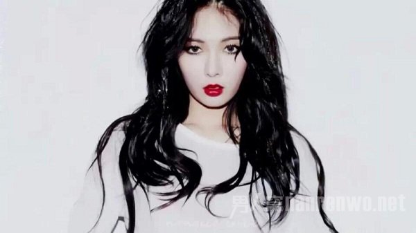 韩国女星泫雅