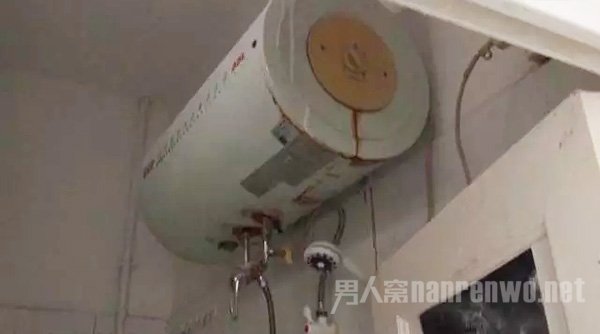 电热水器
