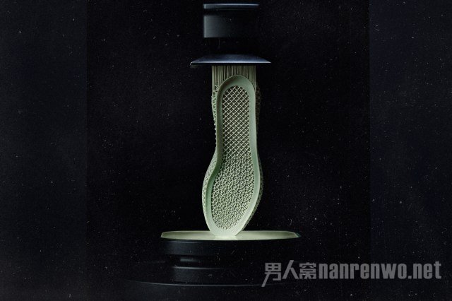 Adidas 科技巅峰之作FUTURECRAFT 4D细节