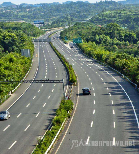高速路驾车