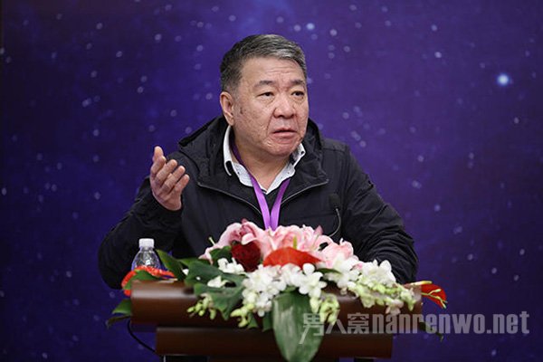 郑晓龙