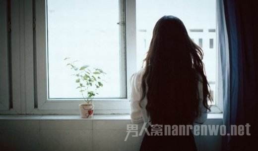女儿卧室装摄像头