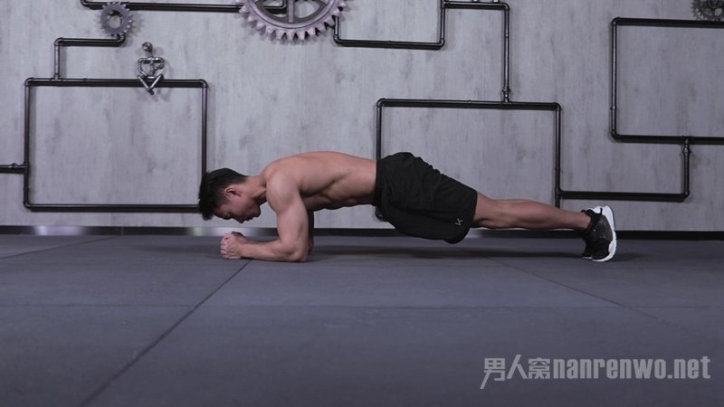 平板支撑超10秒无意义