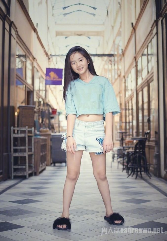 ����Ů��