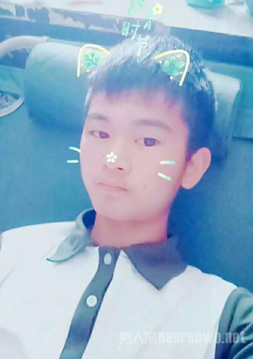 王奥斌