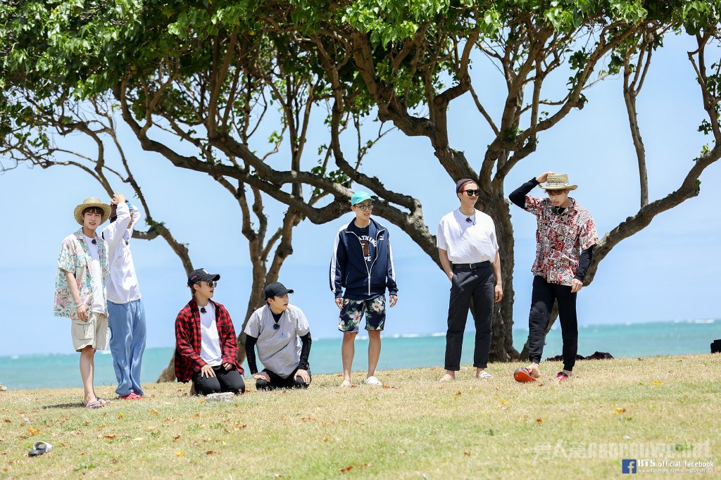 防弹少年团海报