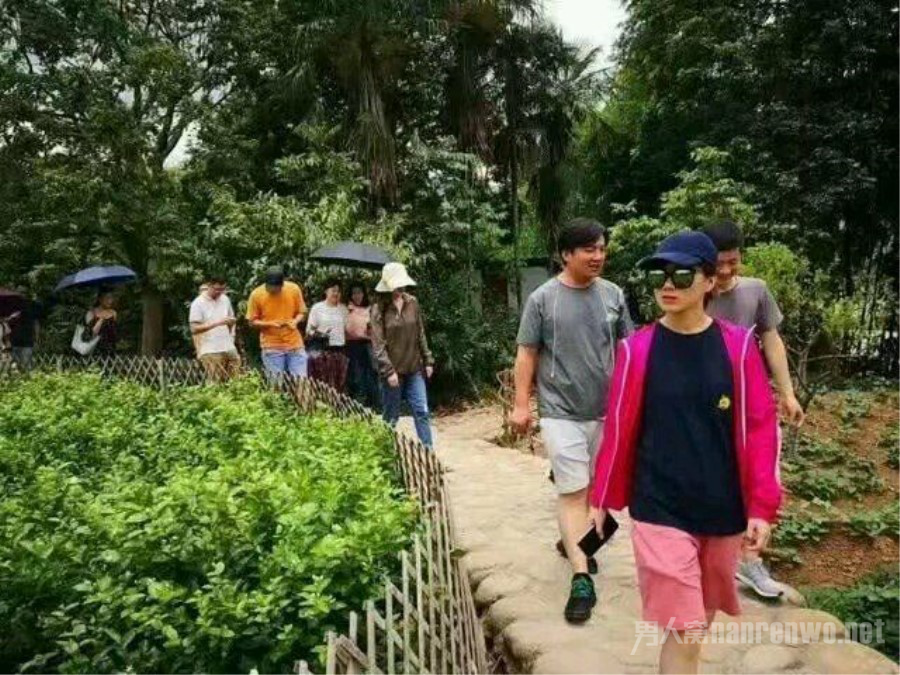 节目组前来踩点