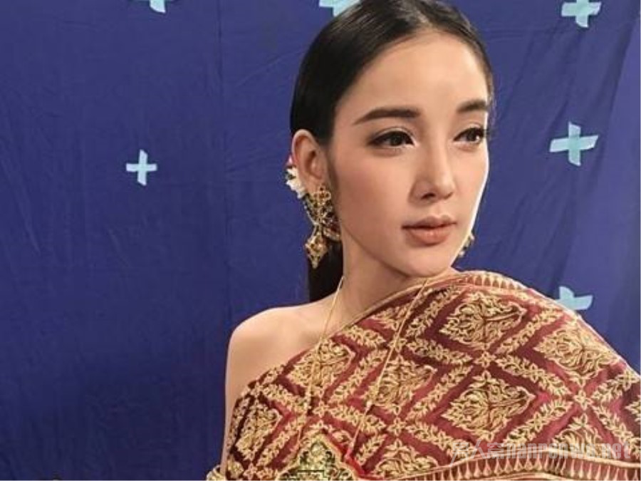汤特拉库尔