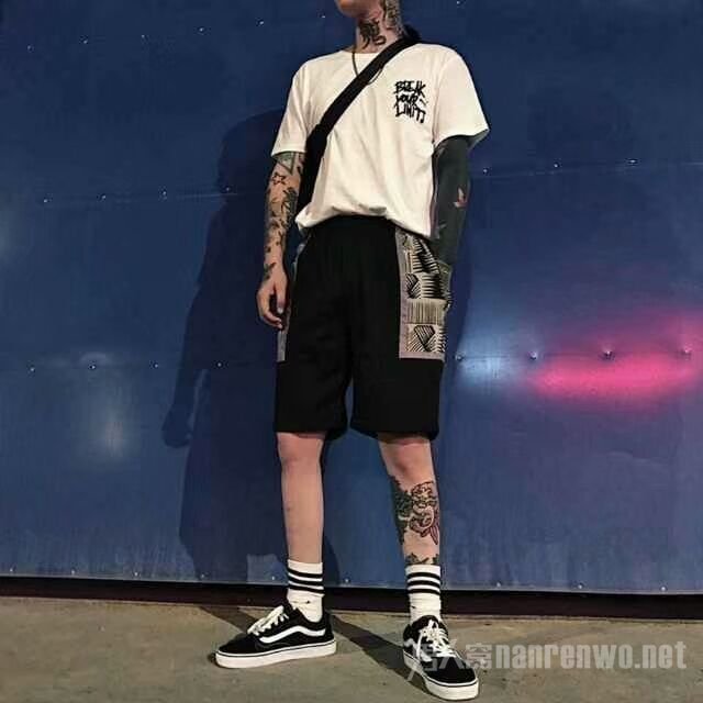 д