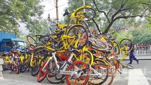 共享单车乱投放现象严重