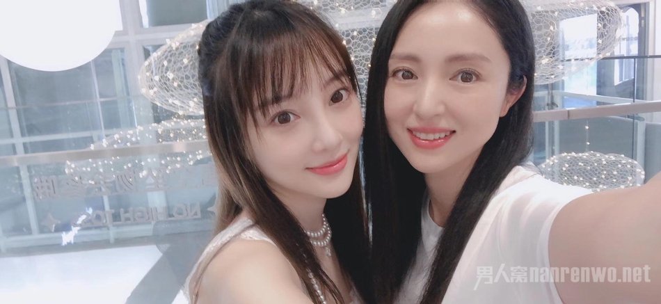 董璇李小璐