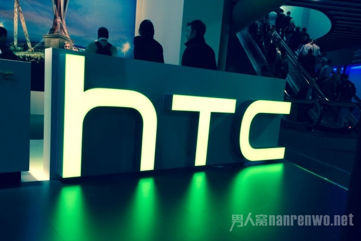 HTC营收下滑