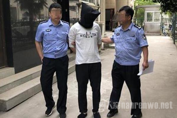 判黑中介为黑社会