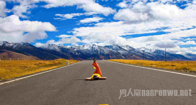 Ĵ