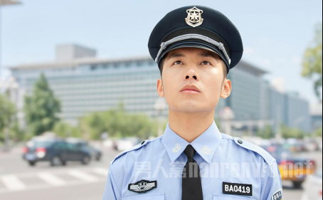 民警
