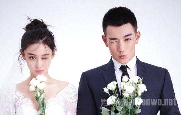 张馨予、何捷婚纱照
