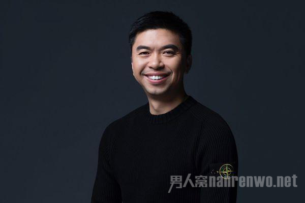 镇定的熊林