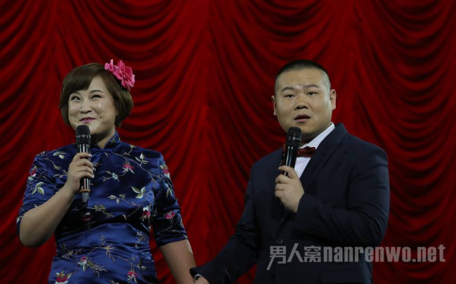 贾玲岳云鹏