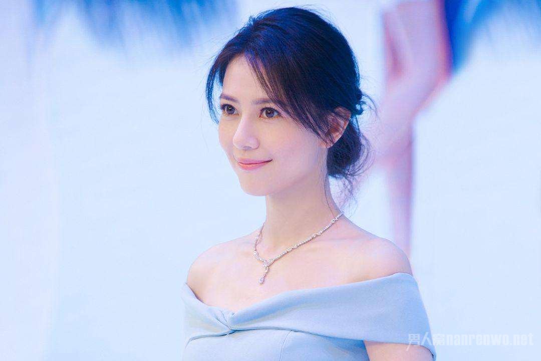恋爱中的女生总是喜怒无常