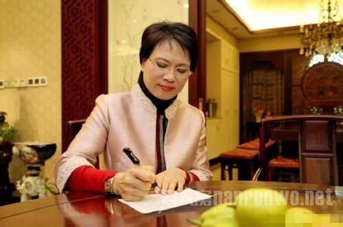 浙江女首富陷入流动性危机