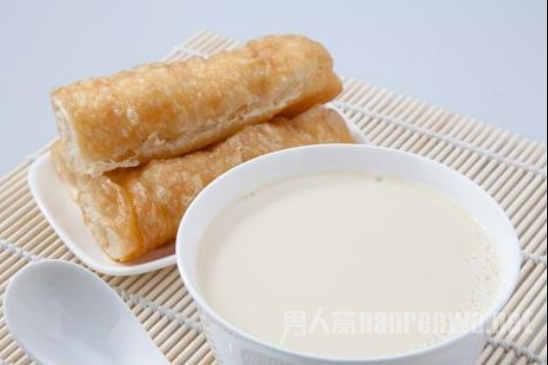早餐要吃得像皇帝