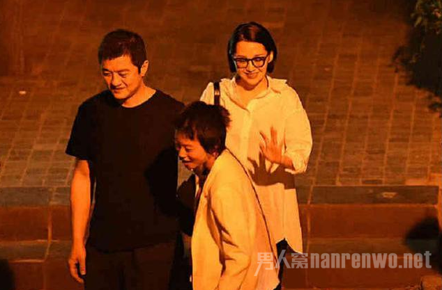 李亚鹏疑似恋上许晴