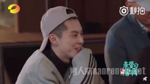 王鹤棣表示帮武艺引荐下沈月