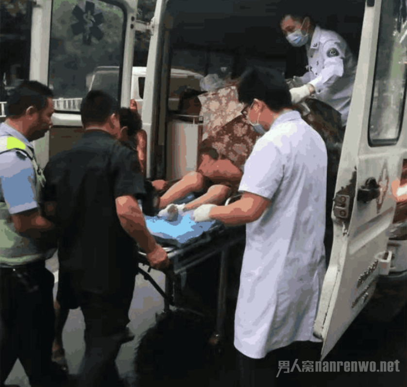 24根肋骨断了23根