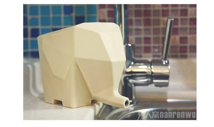  餐具排水器