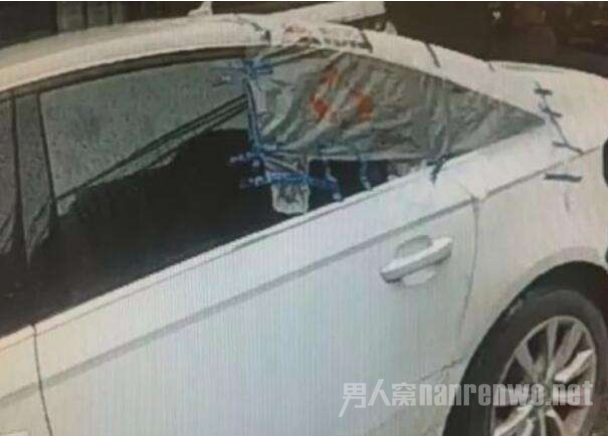 男子酒后连砸岳父车
